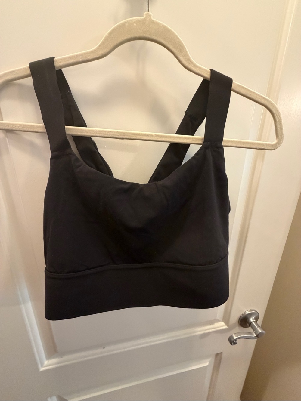 Athleta Black warrior twist  Sports Bra